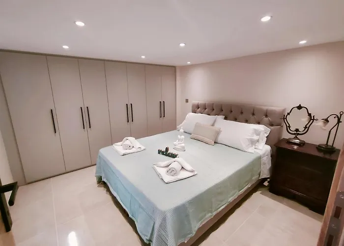 Avramiou Lofts