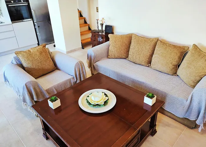 Avramiou Lofts