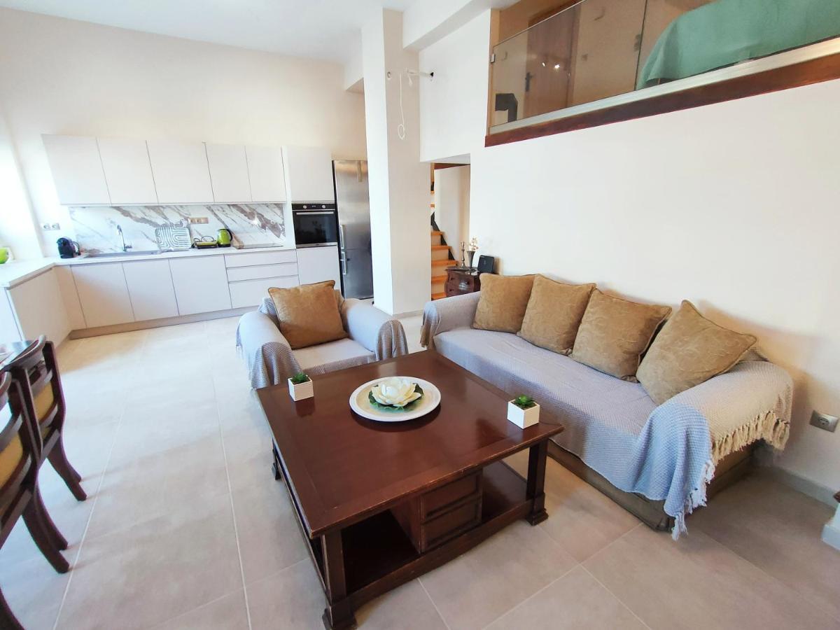Avramiou Lofts Appartement *